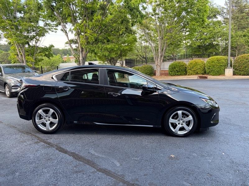 Chevrolet Volt LT w/ Standard Emission Package 2017