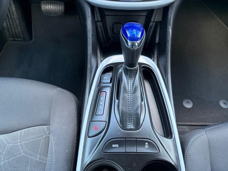 Chevrolet Volt LT w/ Standard Emission Package 2017