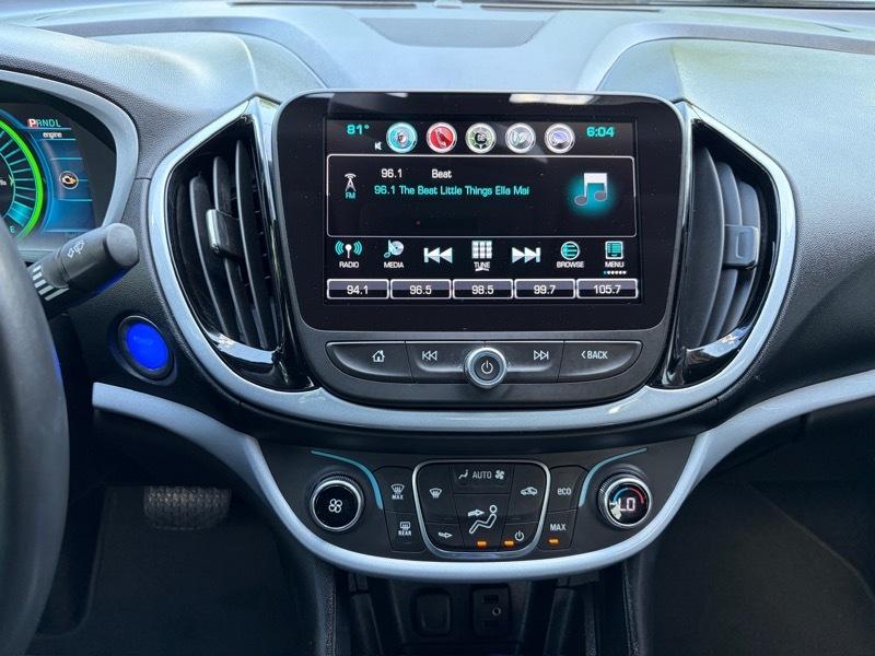 Chevrolet Volt LT w/ Standard Emission Package 2017