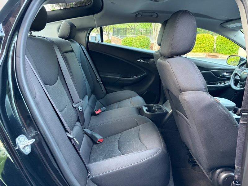 Chevrolet Volt LT w/ Standard Emission Package 2017