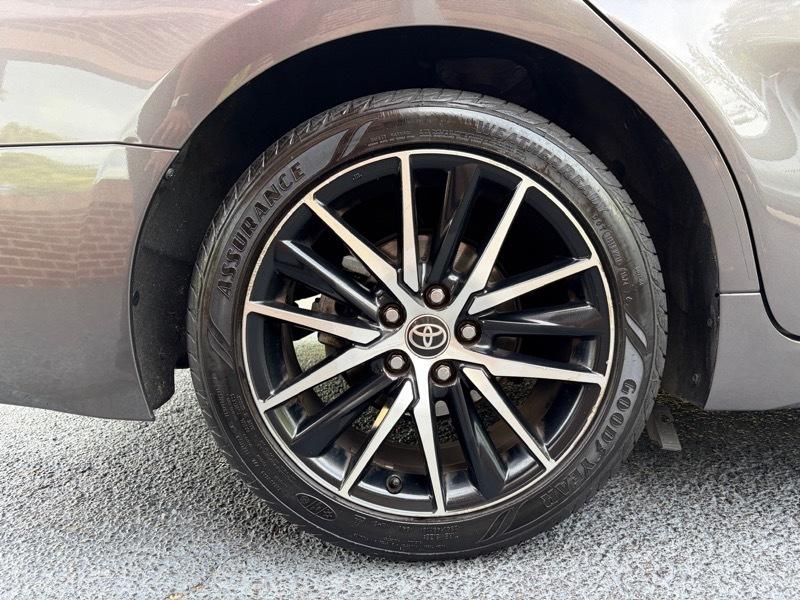 Toyota Camry SE 2022