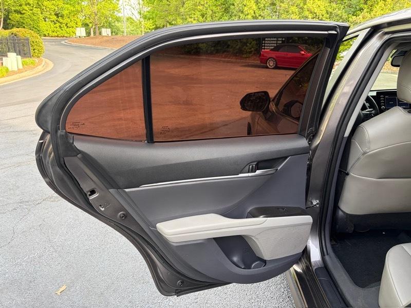 Toyota Camry SE 2022