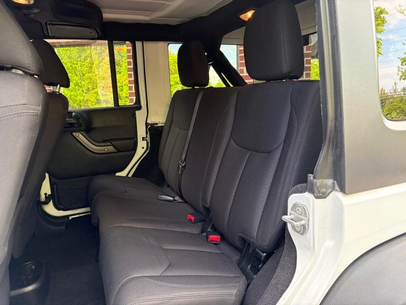 Jeep Wrangler Unlimited Sport 4WD 2016