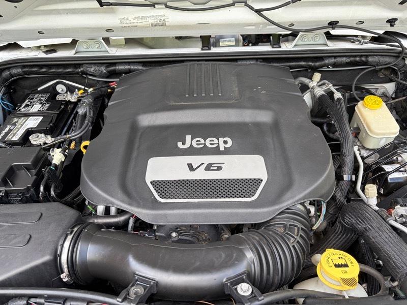 Jeep Wrangler Unlimited Sport 4WD 2016