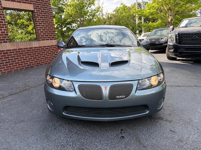 Pontiac GTO Coupe 2005