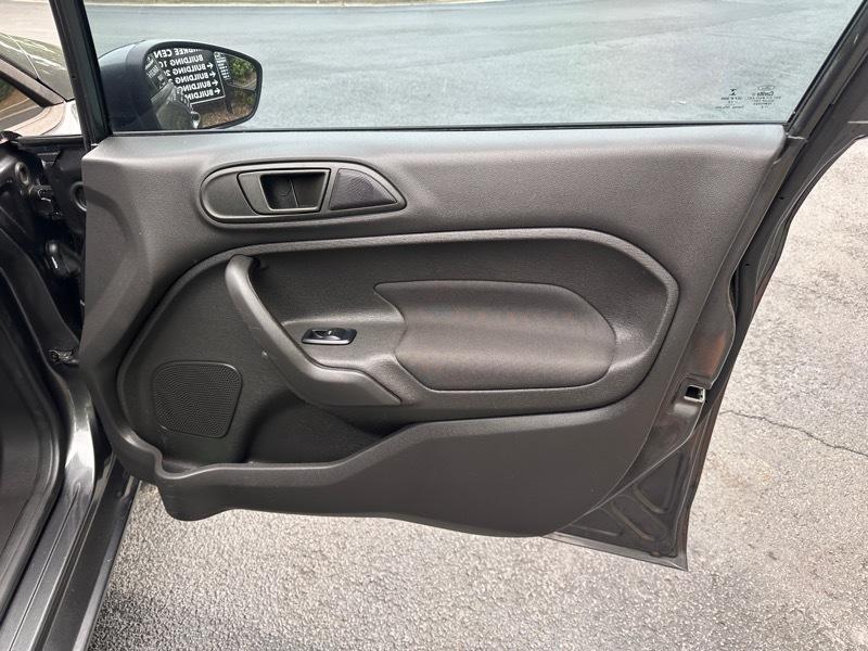 Ford Fiesta SE Sedan 2019