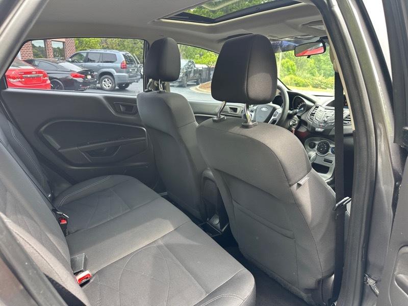 Ford Fiesta SE Sedan 2019