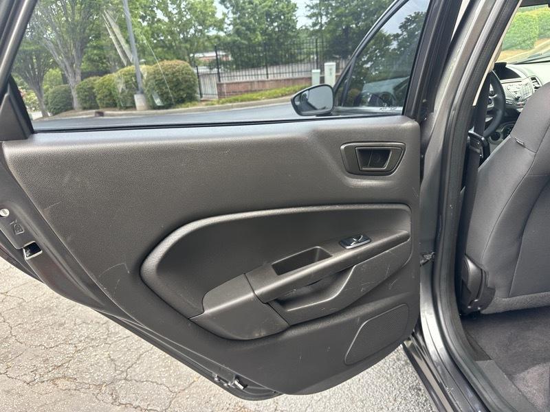 Ford Fiesta SE Sedan 2019