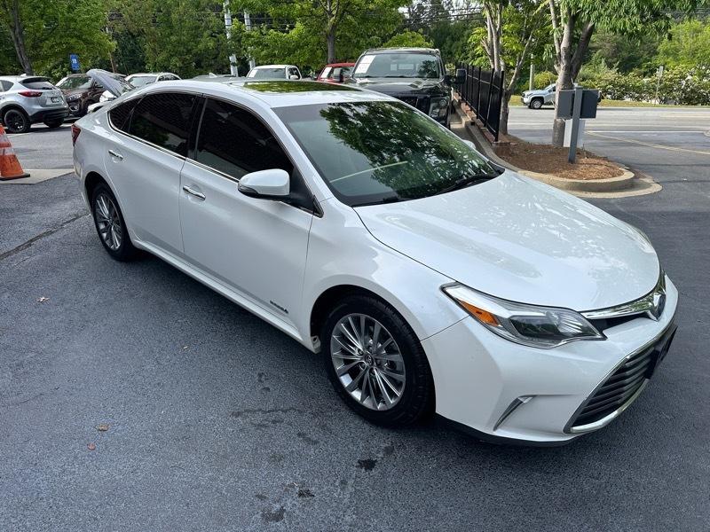 Toyota Avalon Hybrid Limited 2018