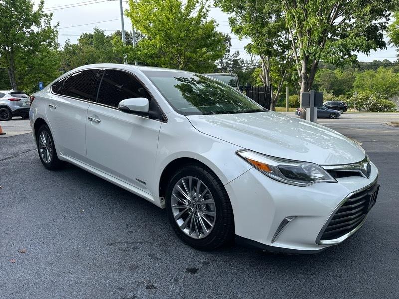 Toyota Avalon Hybrid Limited 2018