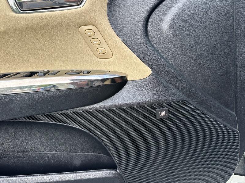Toyota Avalon Hybrid Limited 2018