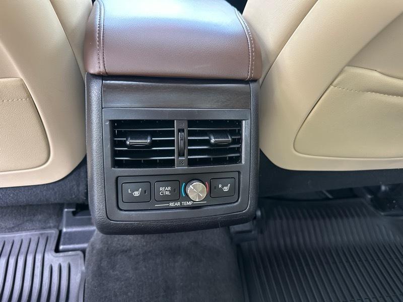 Toyota Avalon Hybrid Limited 2018