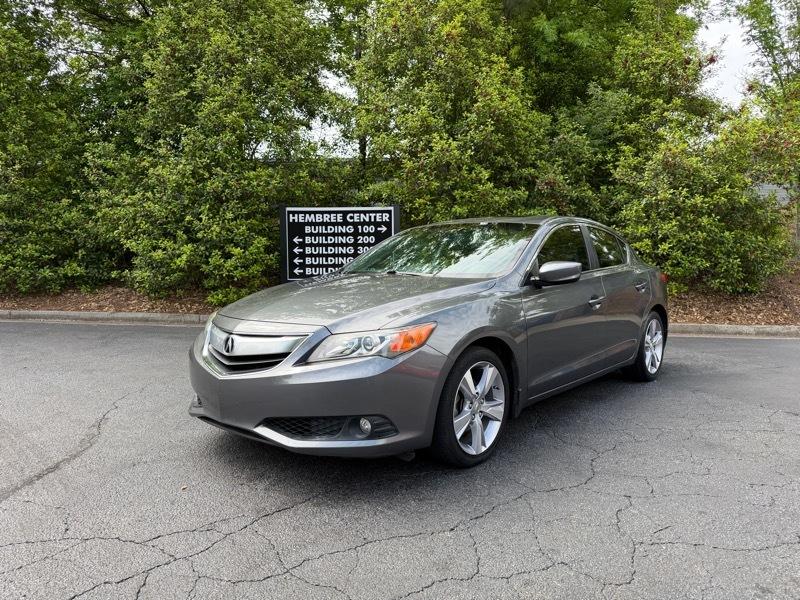 Acura ILX 5-Spd AT w/ Technology Package 2013