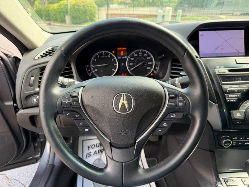 Acura ILX 5-Spd AT w/ Technology Package 2013