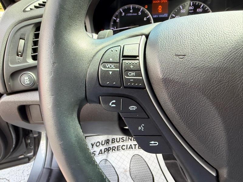 Acura ILX 5-Spd AT w/ Technology Package 2013