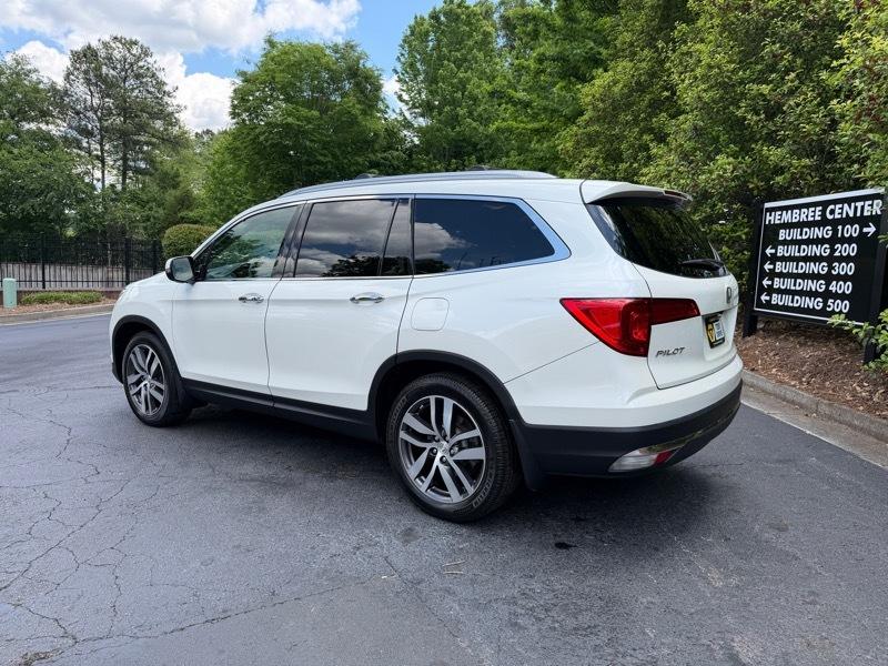 Honda Pilot Touring 2WD 2016