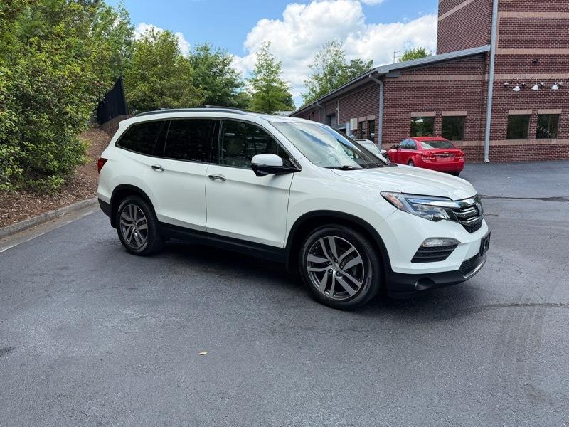 Honda Pilot Touring 2WD 2016