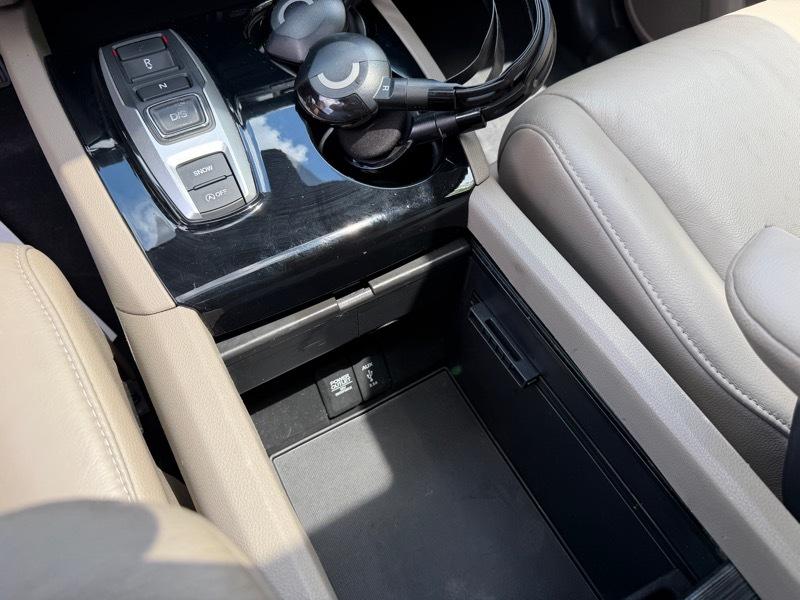 Honda Pilot Touring 2WD 2016