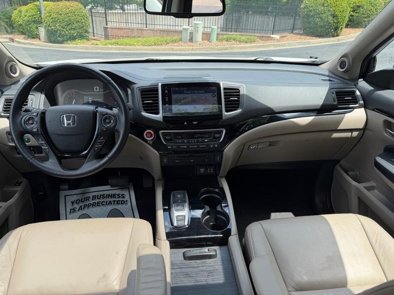 Honda Pilot Touring 2WD 2016