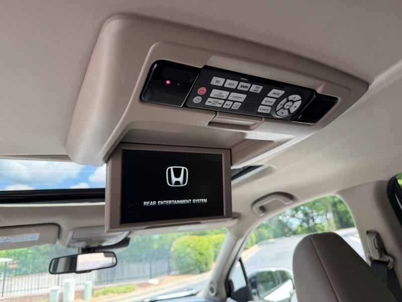 Honda Pilot Touring 2WD 2016
