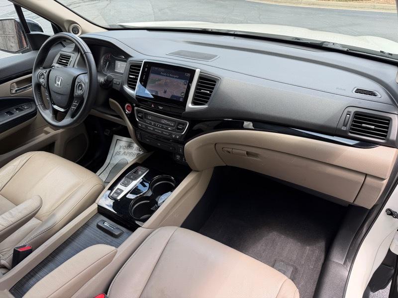 Honda Pilot Touring 2WD 2016
