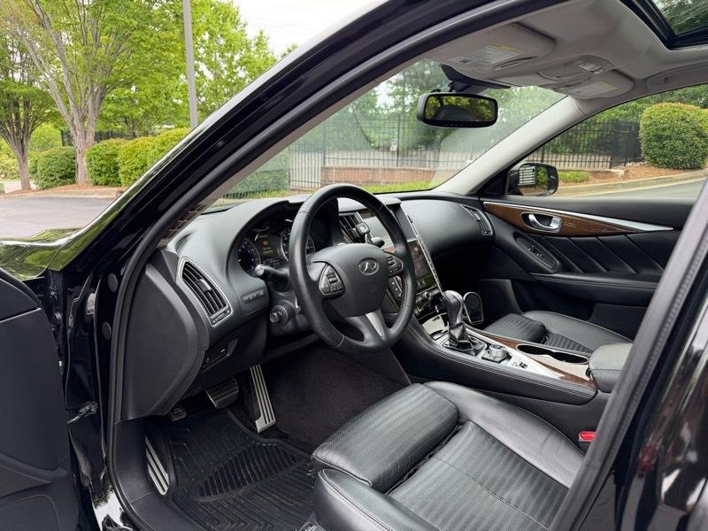 Infiniti Q50  2014