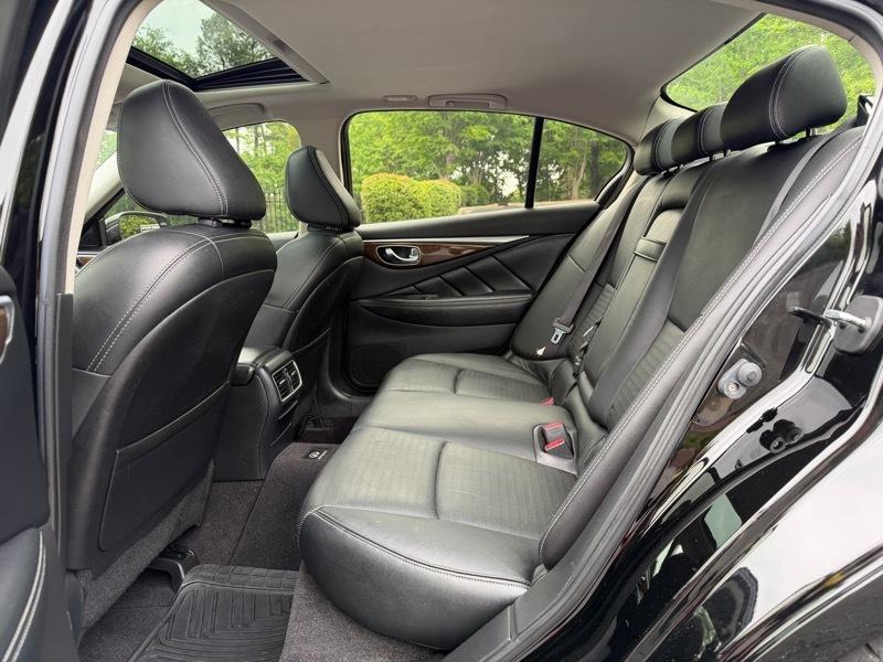 Infiniti Q50  2014