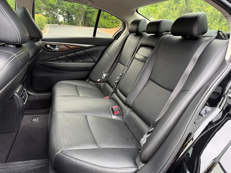 Infiniti Q50  2014