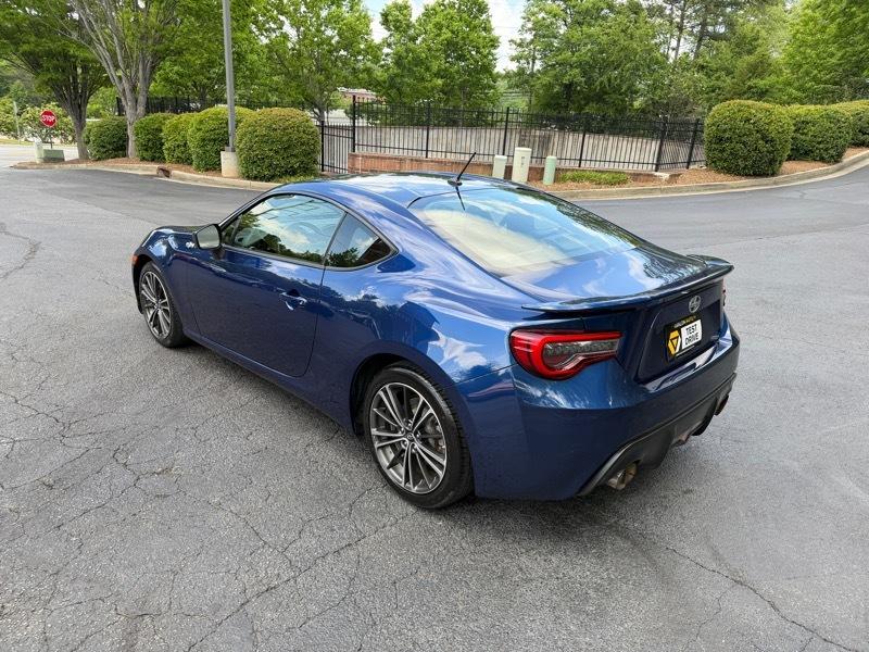 Scion FR-S 6MT 2013