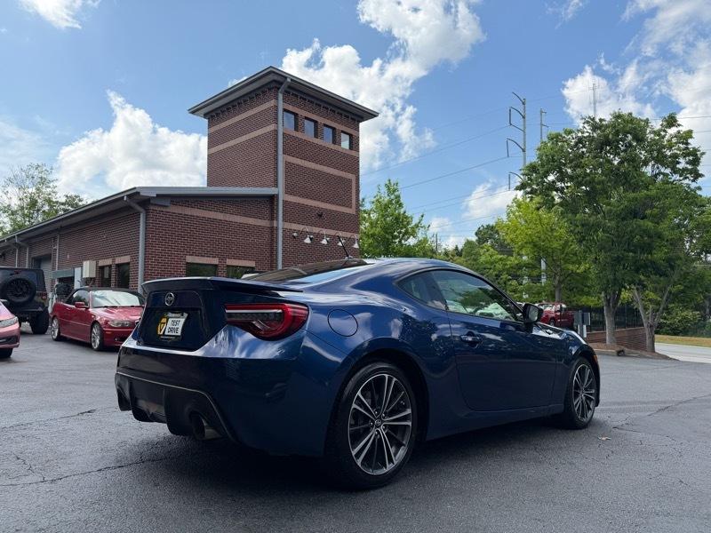 Scion FR-S 6MT 2013