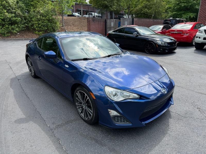 Scion FR-S 6MT 2013