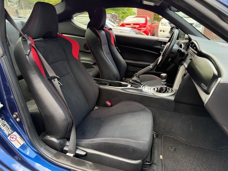 Scion FR-S 6MT 2013
