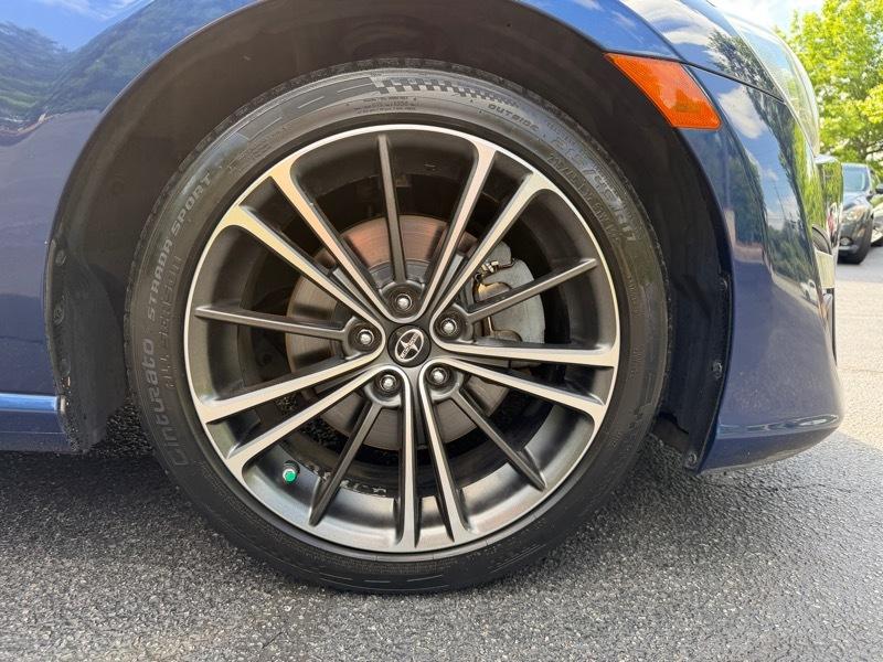 Scion FR-S 6MT 2013