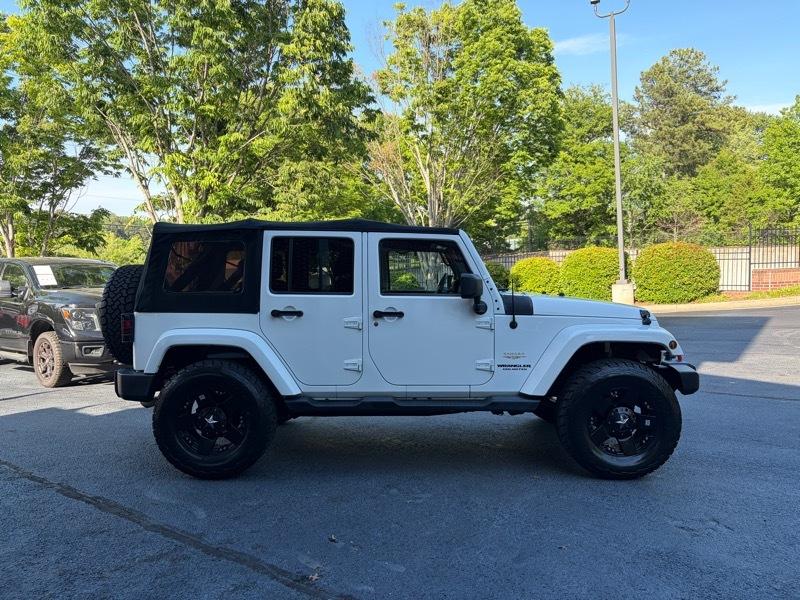Jeep Wrangler Unlimited Sahara 4WD 2014