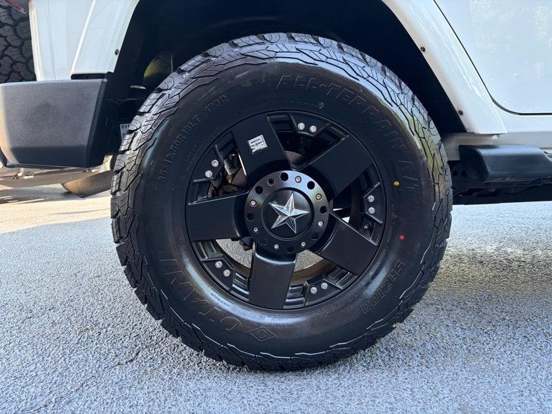 Jeep Wrangler Unlimited Sahara 4WD 2014