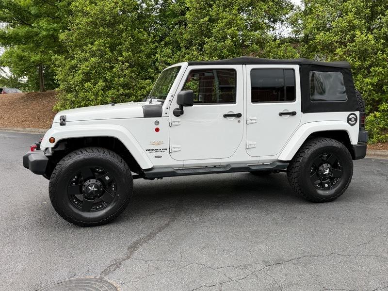 Jeep Wrangler Unlimited Sahara 4WD 2014