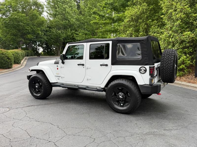 Jeep Wrangler Unlimited Sahara 4WD 2014