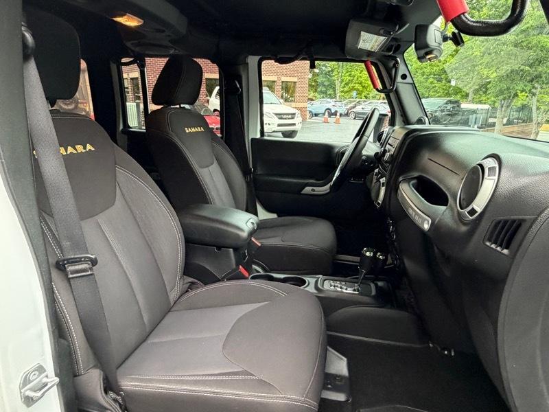 Jeep Wrangler Unlimited Sahara 4WD 2014
