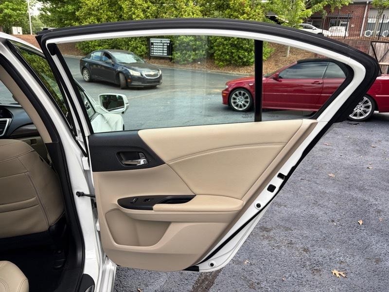 Honda Accord Touring V6 Sedan 6-Spd AT 2017