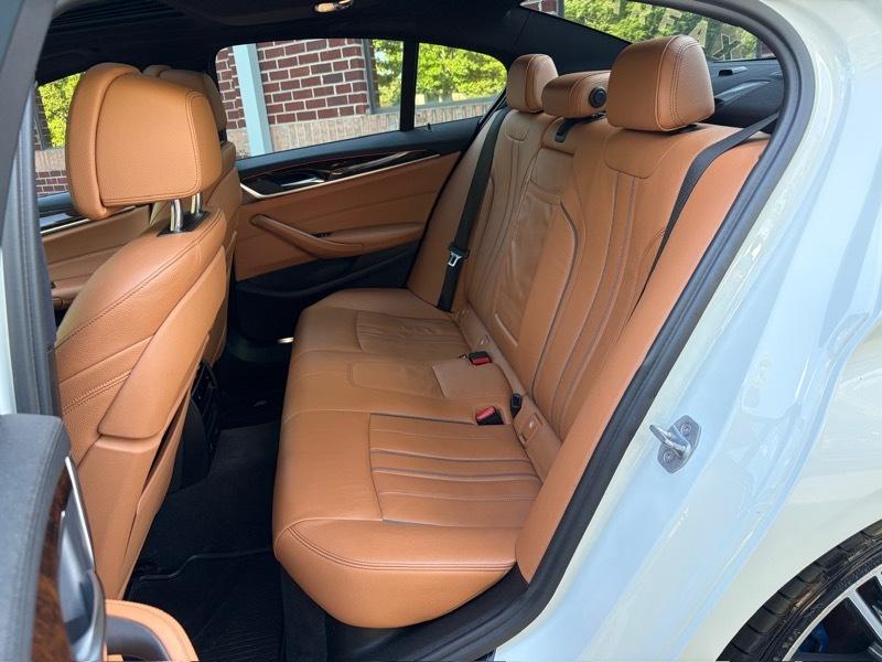 BMW 5-Series 540i 2017