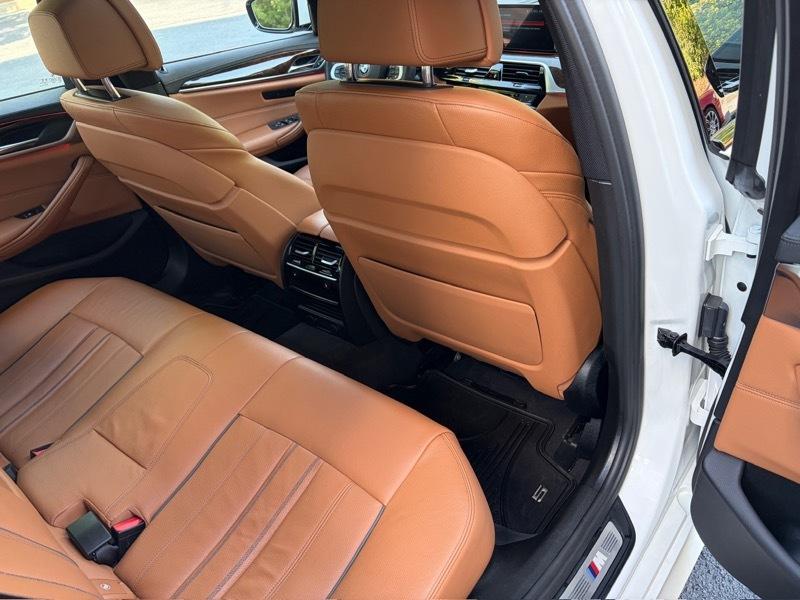 BMW 5-Series 540i 2017