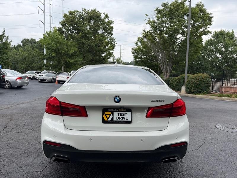 BMW 5-Series 540i 2017