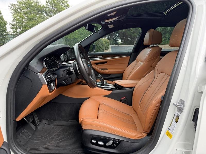 BMW 5-Series 540i 2017