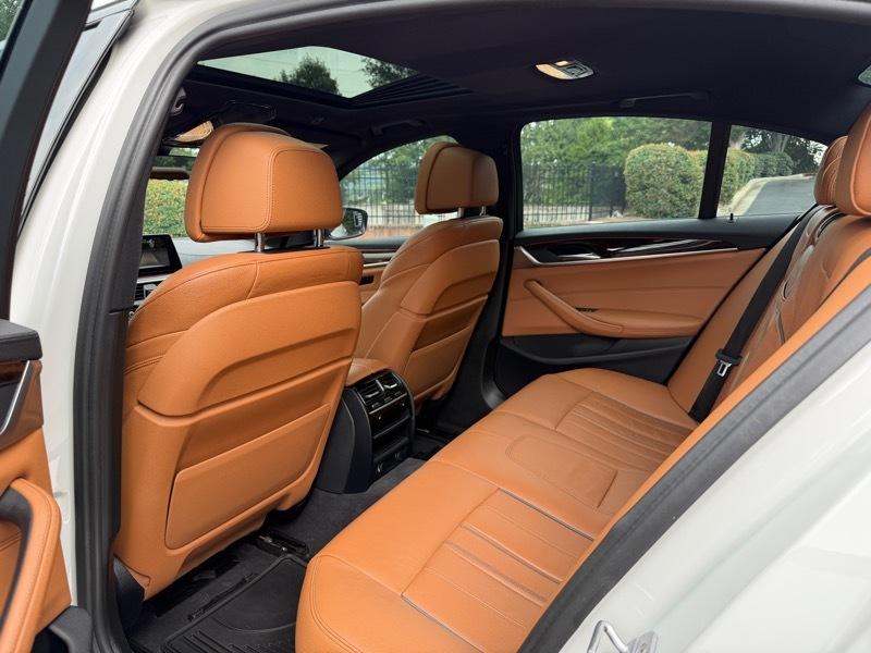 BMW 5-Series 540i 2017