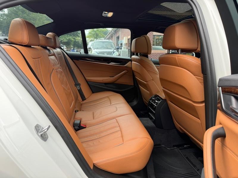 BMW 5-Series 540i 2017