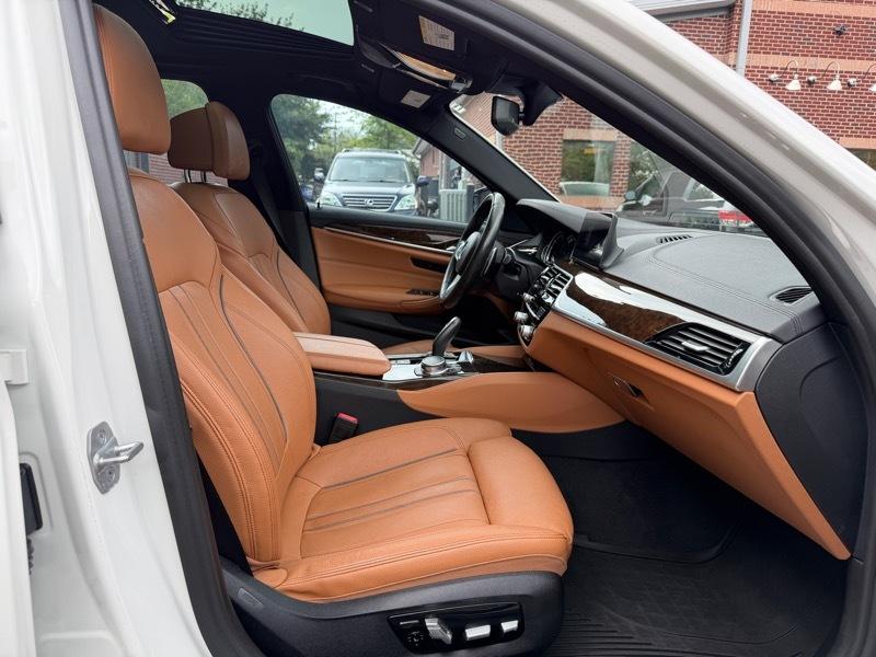 BMW 5-Series 540i 2017