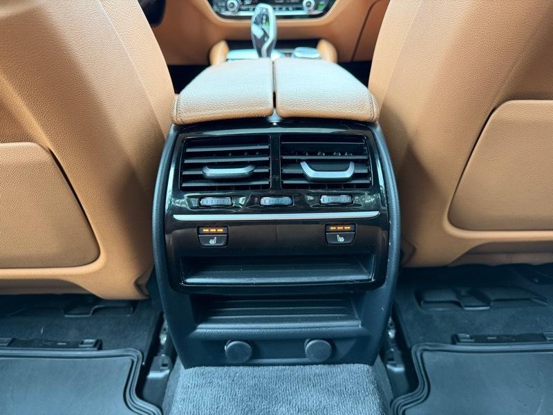 BMW 5-Series 540i 2017