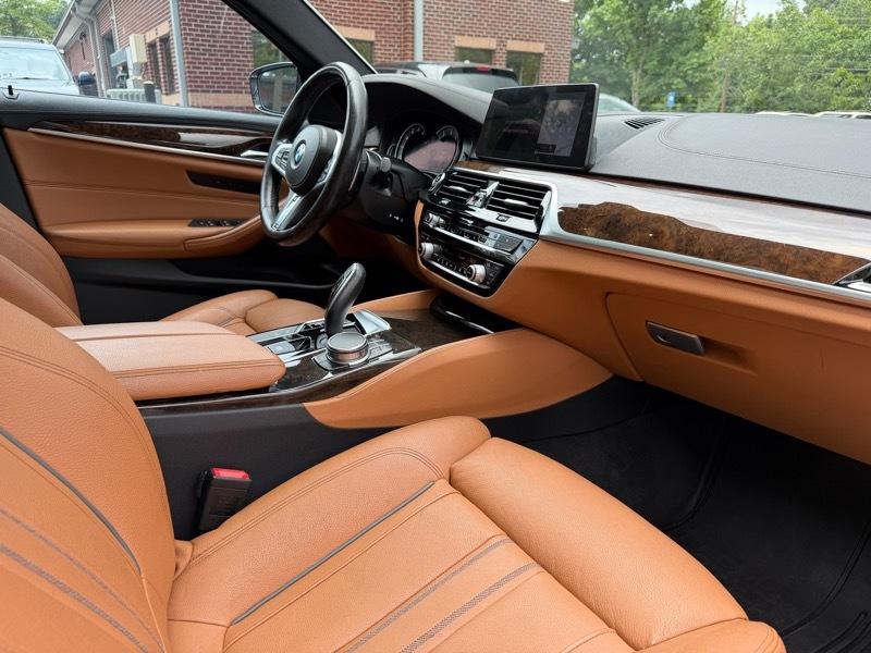 BMW 5-Series 540i 2017