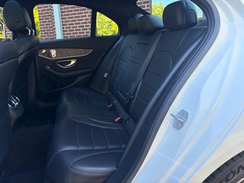 Mercedes-Benz C-Class C300 4MATIC Sedan 2016