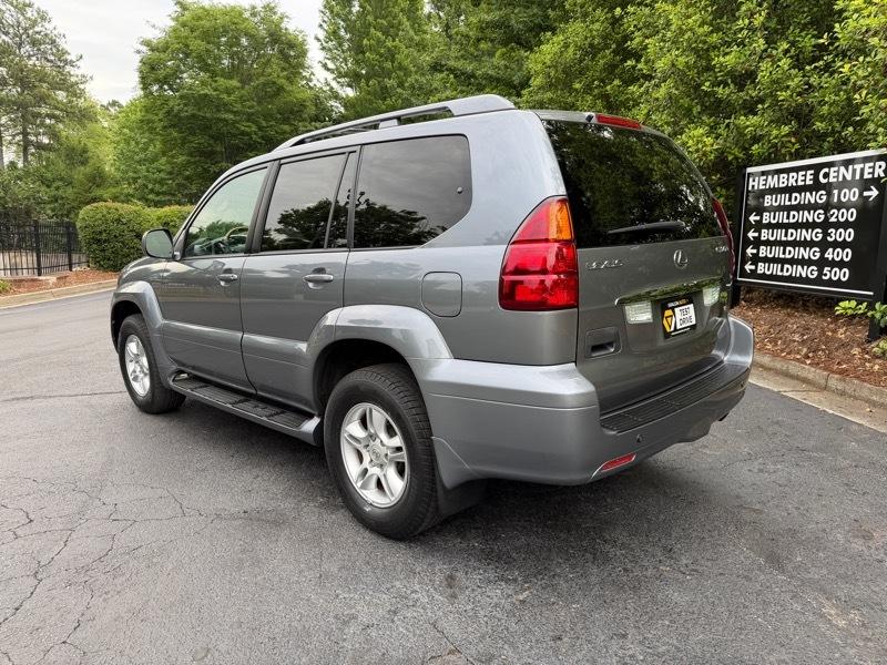 Lexus GX 470 Sport Utility 2005